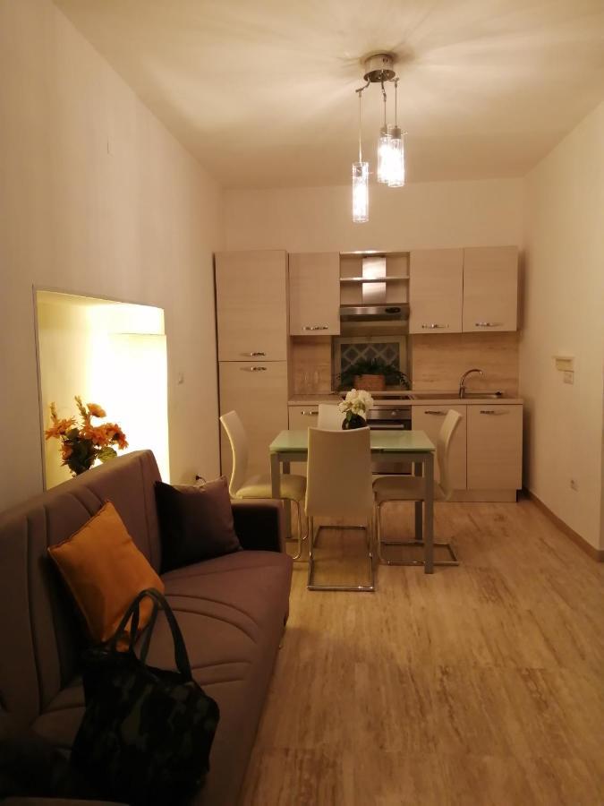 B&B Palazzo Satriano Napoli Phòng bức ảnh